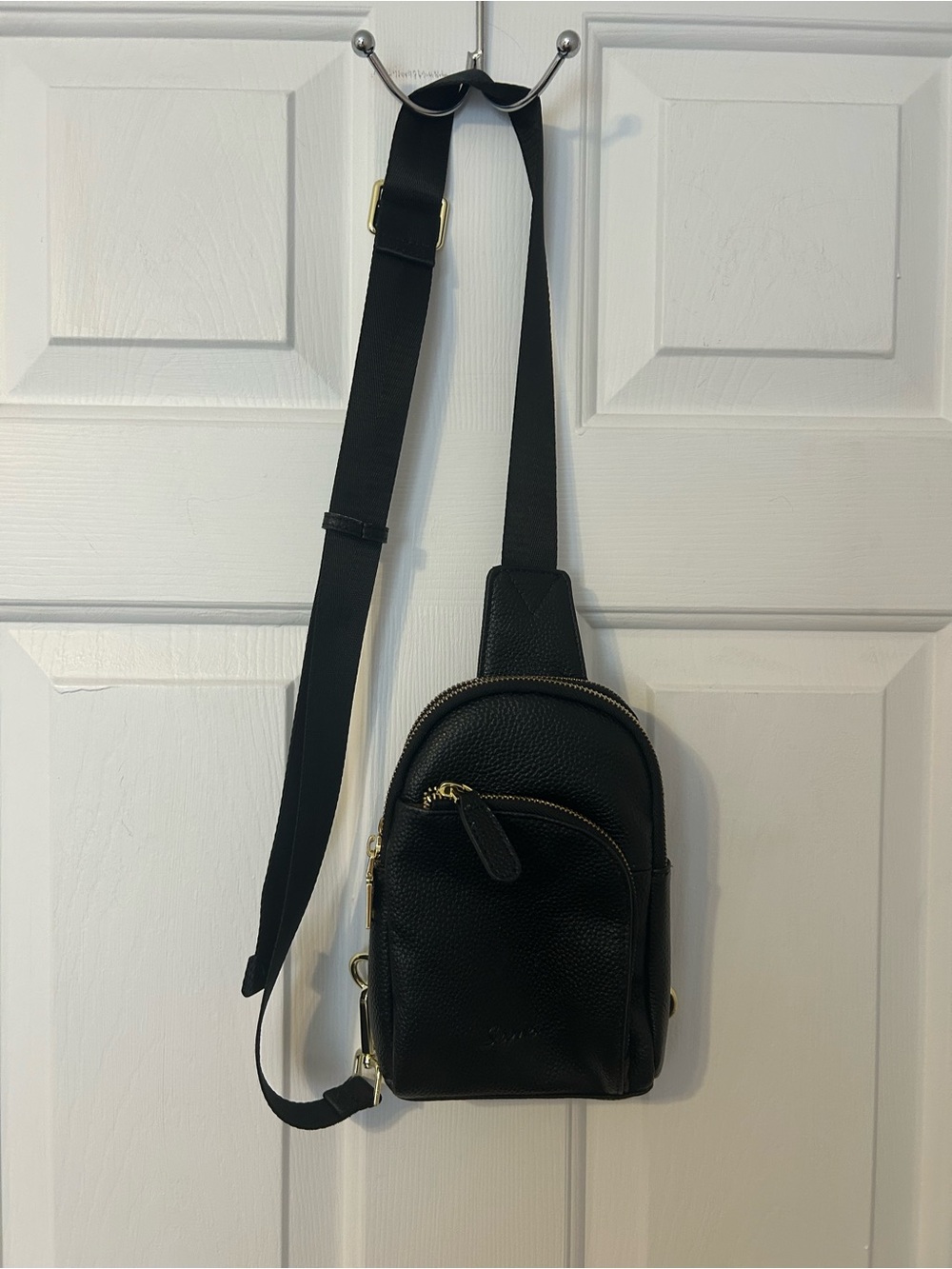 Leather sling bag